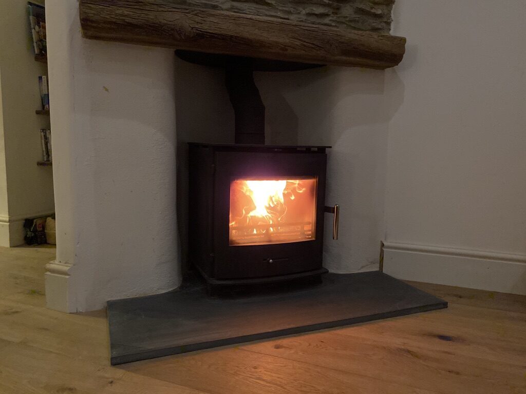 Coastguards View, Mevagissey - log burning stove